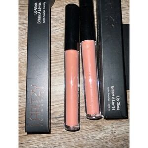 Laritzy Lip Gloss Vibe color Set of 2 High Shine Liquid Formula NIB